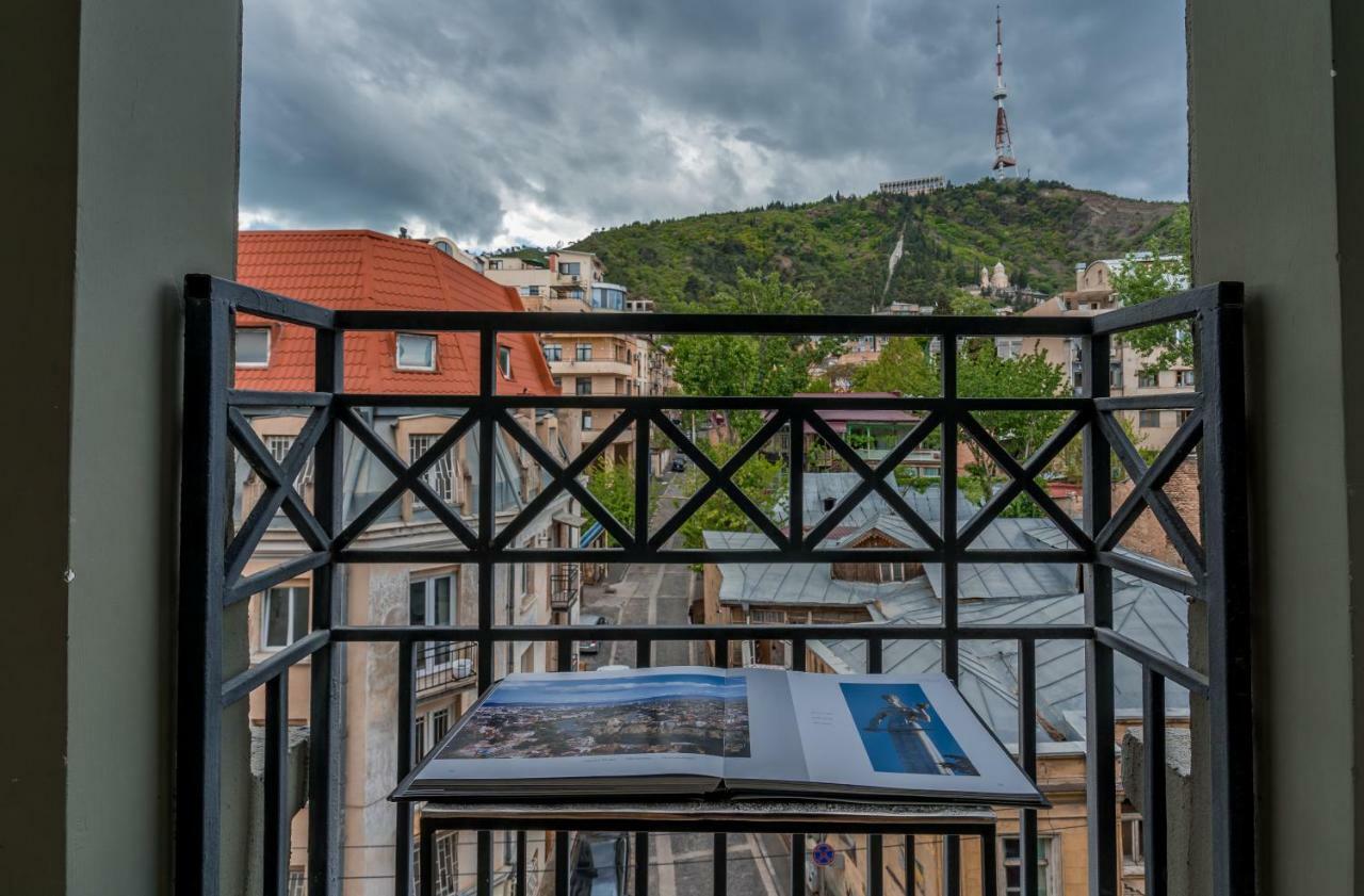 Central Location Apartment Tbilisi Eksteriør billede